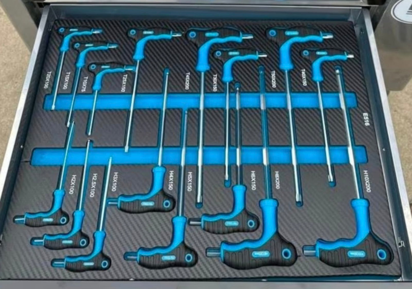 IF TOOLS ΕΡΓΑΛΕΙΟΦΟΡΟΣ XXL ΜΕ 8 ΣΥΡΤΑΡΙΑ ΚΑΙ ΤΑ 8 ΓΕΜΑΤΑ ΜΕ ΕΡΓΑΛΕΙΑ